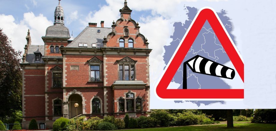 Sie sehen: Villa Winkel im Stadtpark mit Windböen-Warnschild